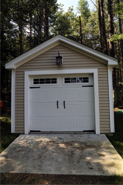 95 Beaver River Road Richmond, RI 02892 - Photo 6 of 27