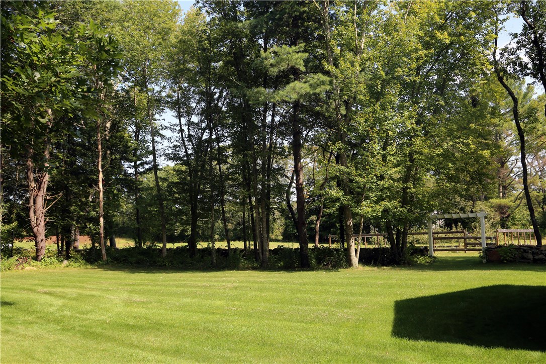 95 Beaver River Road Richmond, RI 02892 - Photo 10 of 27