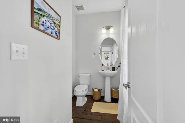 a view of bathroom with toilet