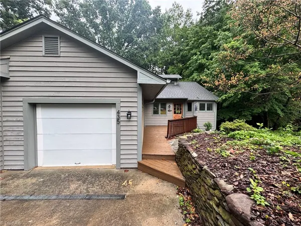 $1,175 | 435 Chester Woods Court, High Point, NC 27262