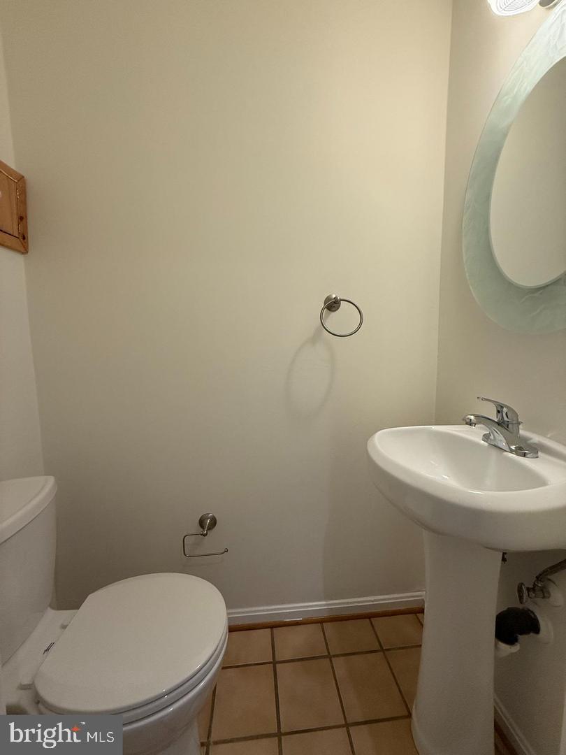 11008 Saffold Way Reston, VA 20190 - Photo 12 of 22