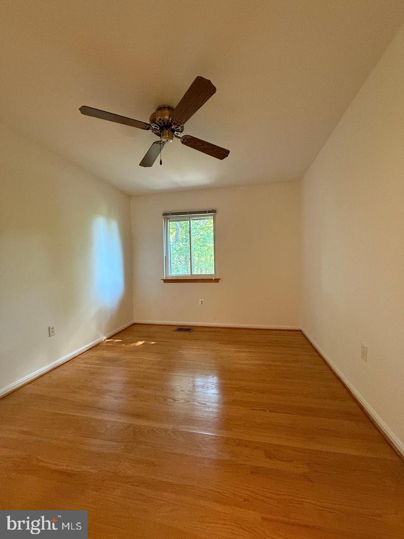 11008 Saffold Way Reston, VA 20190 - Photo 20 of 22