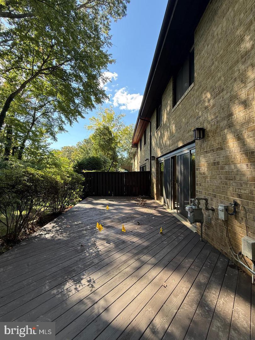 11008 Saffold Way Reston, VA 20190 - Photo 21 of 22