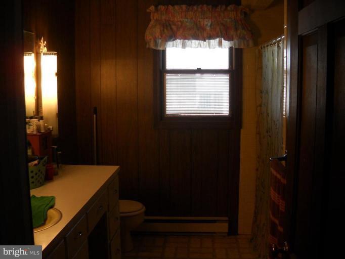 306 Park Avenue Ridgely, MD 21660 - Photo 9 of 19 Bath #2