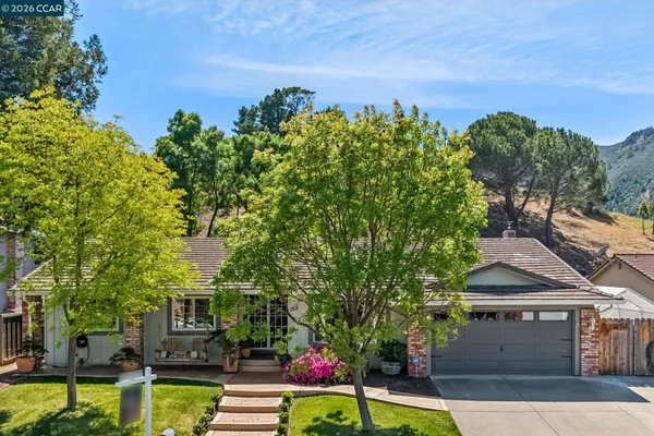 $968,000 | 152 Regency Drive, Clayton, CA 94517
