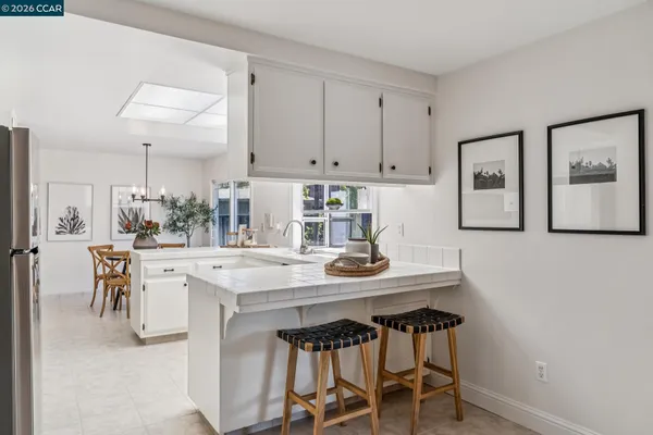 $968,000 | 152 Regency Drive, Clayton, CA 94517