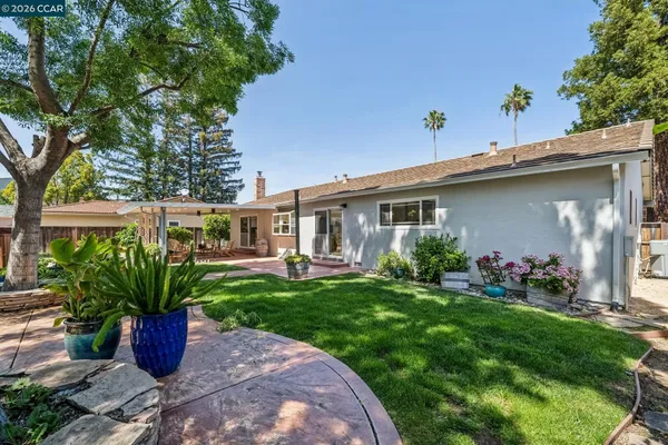 $968,000 | 152 Regency Drive, Clayton, CA 94517