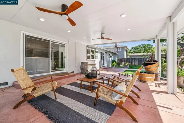 $968,000 | 152 Regency Drive, Clayton, CA 94517