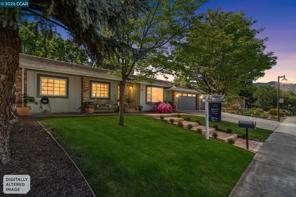 $968,000 | 152 Regency Drive, Clayton, CA 94517