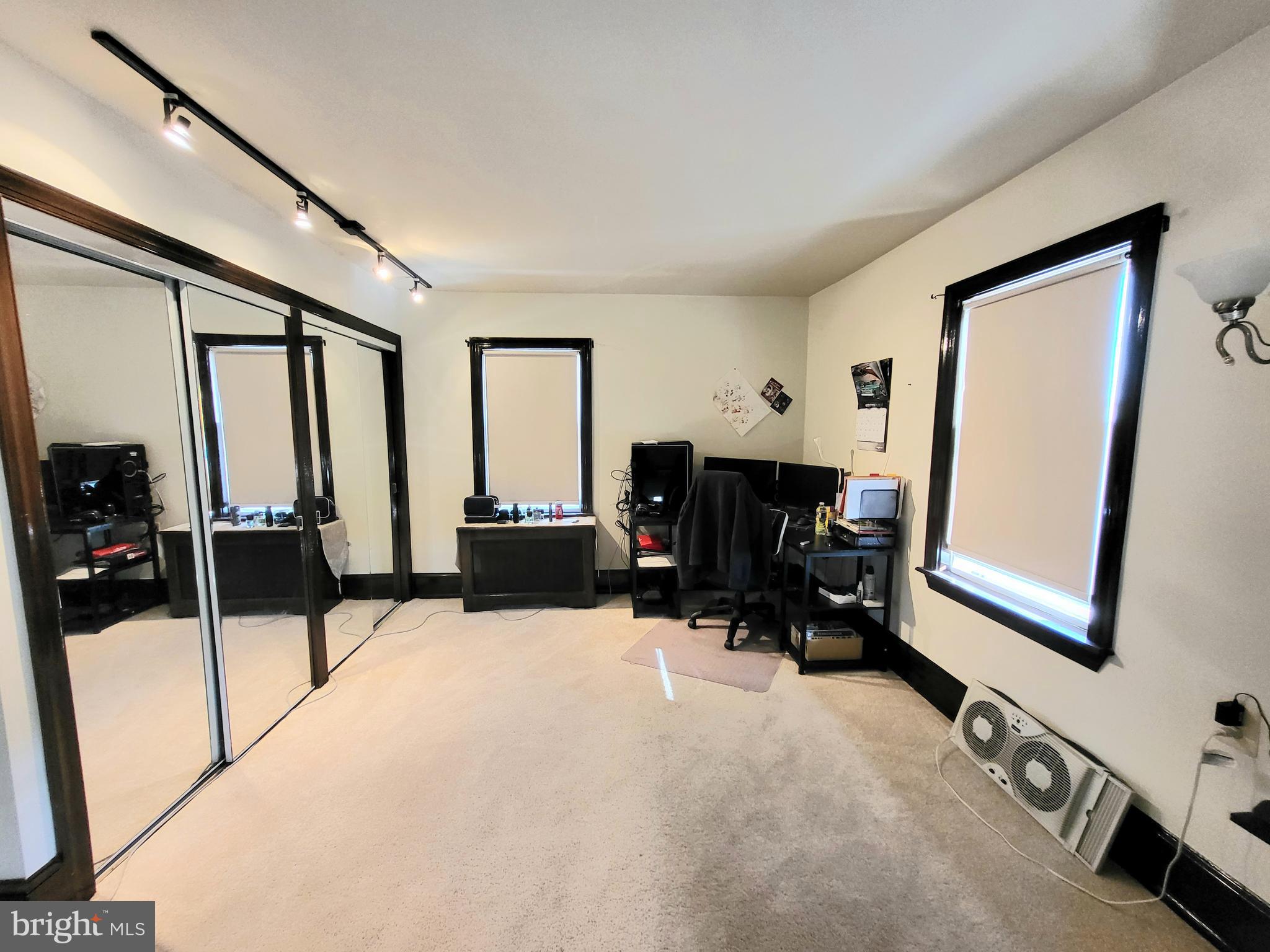 7528 Verree Road Philadelphia, PA 19111 - Photo 12 of 16 Gallery Image 12