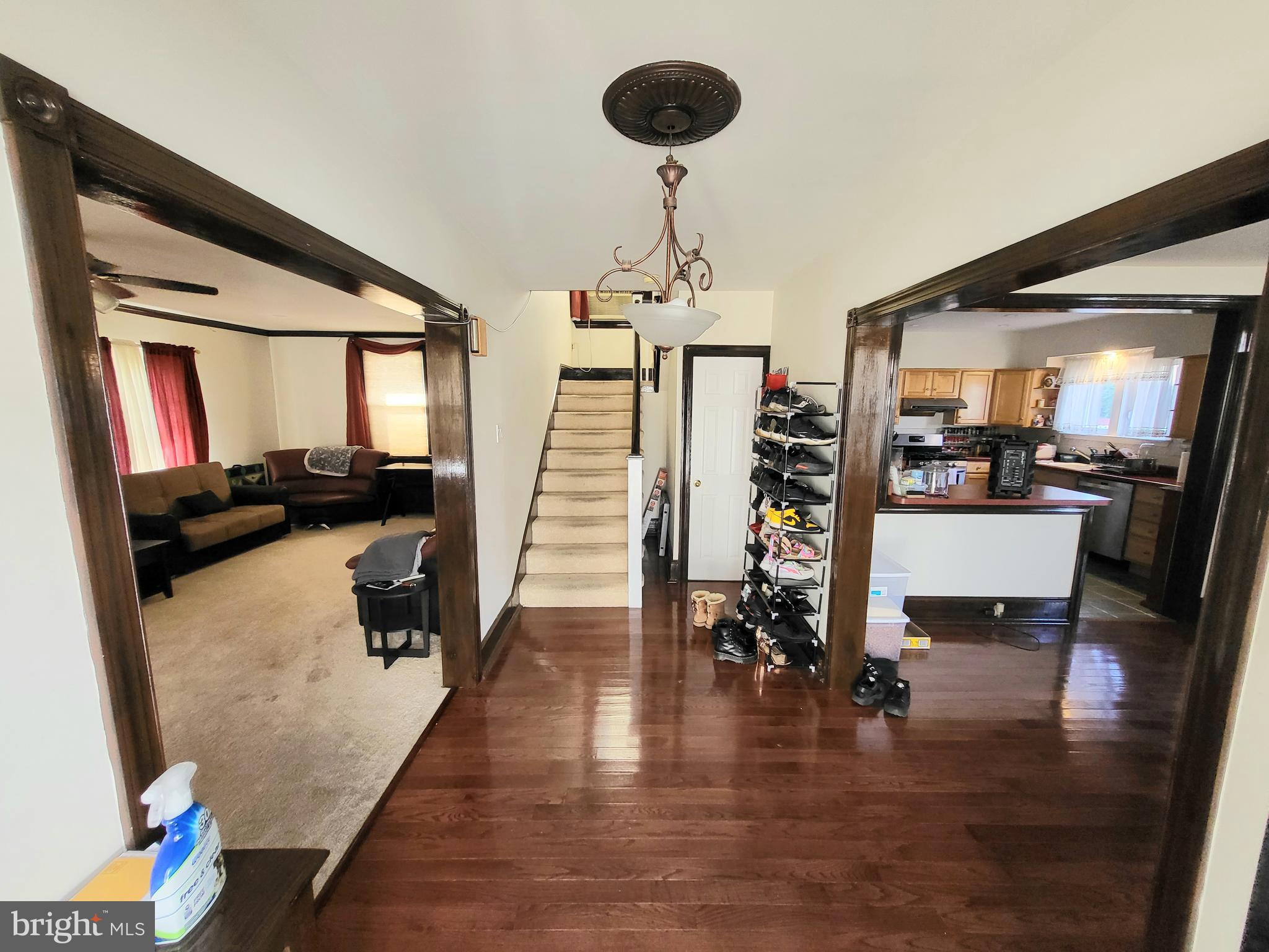 7528 Verree Road Philadelphia, PA 19111 - Photo 3 of 16 Gallery Image 3