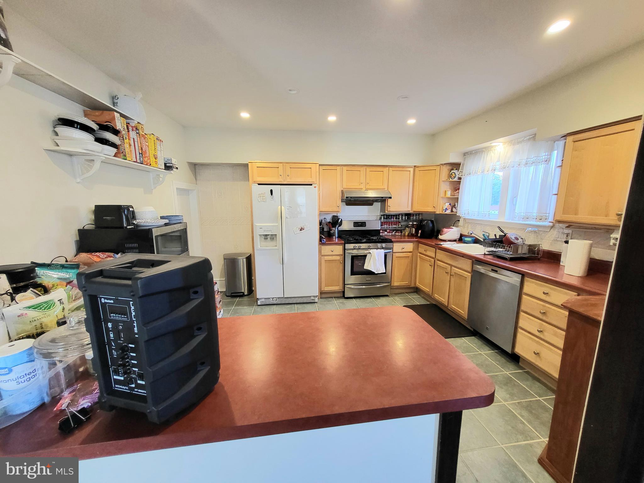 7528 Verree Road Philadelphia, PA 19111 - Photo 6 of 16 Gallery Image 6