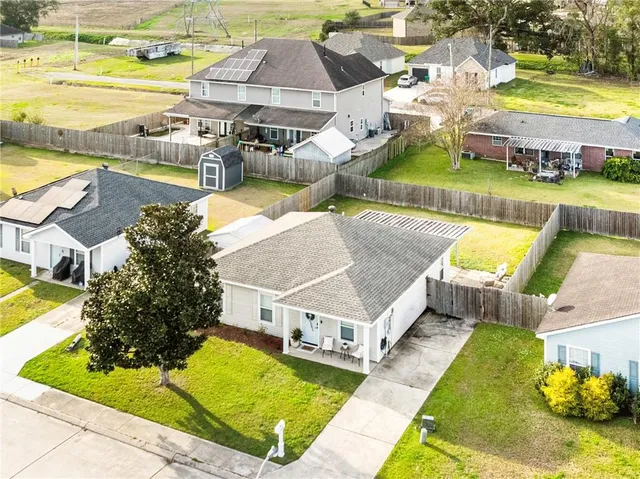$235,000 | 112 Allie Lane, Luling, LA 70070