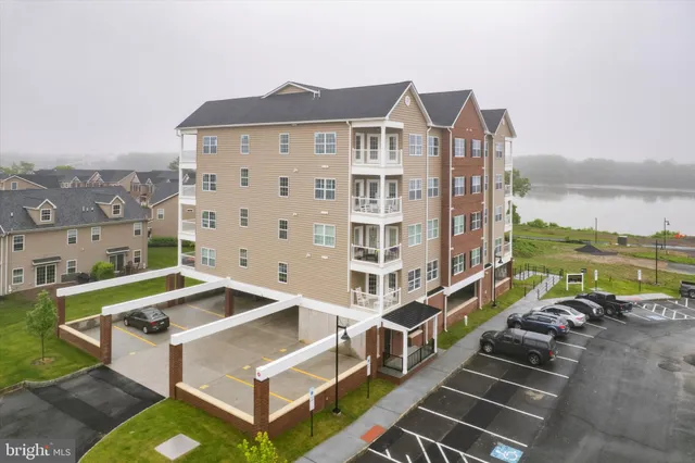 a view of large parking space