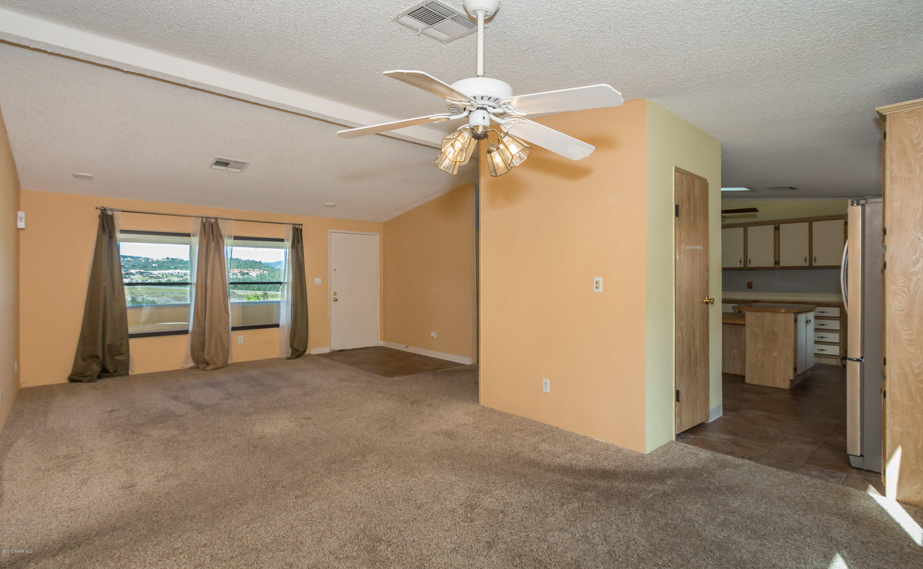 2211 Hillside Loop Road Prescott, AZ 86301 - Photo 3 of 23 005_Living Room
