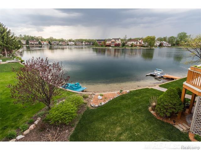 2248 South Shore Court Rochester Hills, MI 48307 - Photo 47 of 54