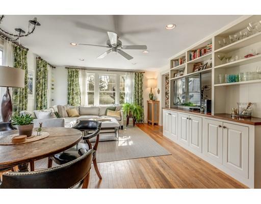 8 Hewitt Street Marblehead, MA 01945 - Photo 7 of 33 Gallery Image 7