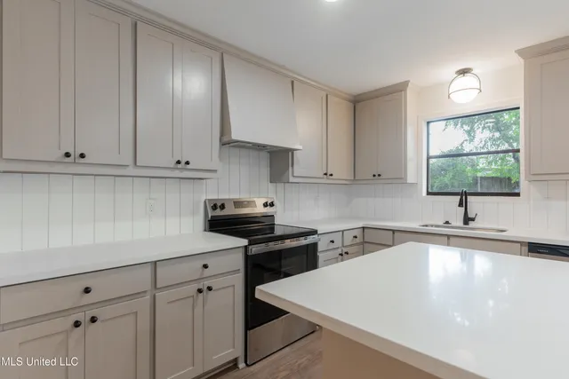 $259,900 | 110 Casa Grande Drive, Clinton, MS 39056