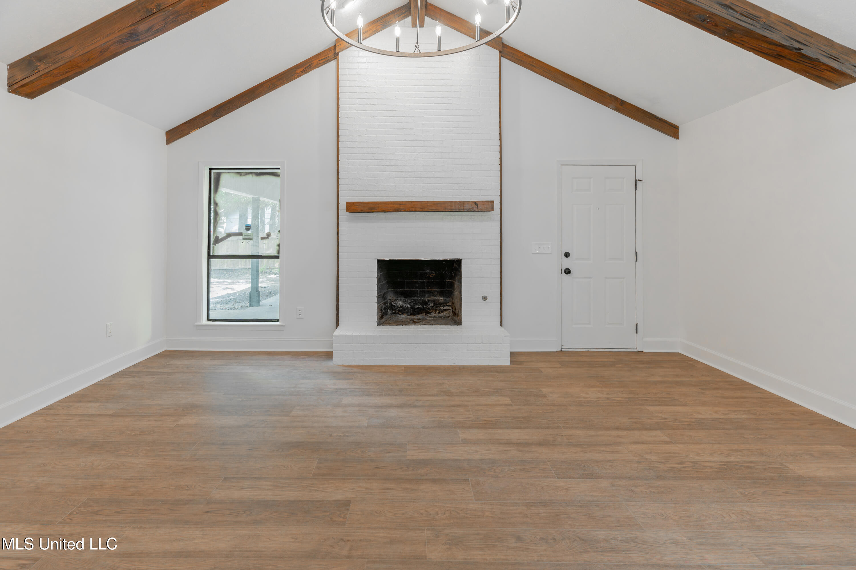 110 Casa Grande Drive Clinton, MS 39056 - Photo 17 of 46 17-LivingRoom