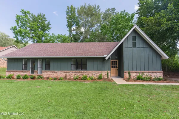 $264,900 | 110 Casa Grande Drive, Clinton, MS 39056