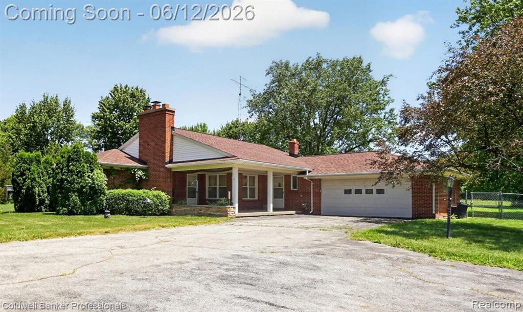 8245 Fenton Road Grand Blanc, MI 48439 - Photo 1 of 49