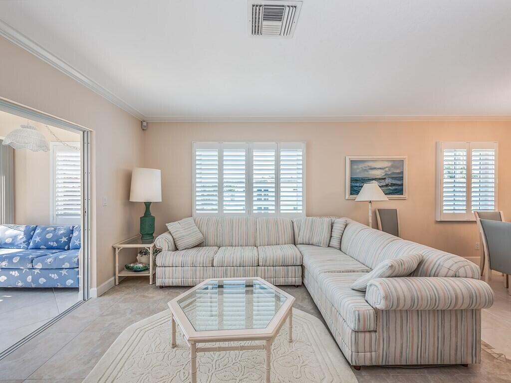 6530 North Ocean Boulevard, Unit 301 Ocean Ridge, FL 33435 - Photo 13 of 33 Indoor Outdoor Living