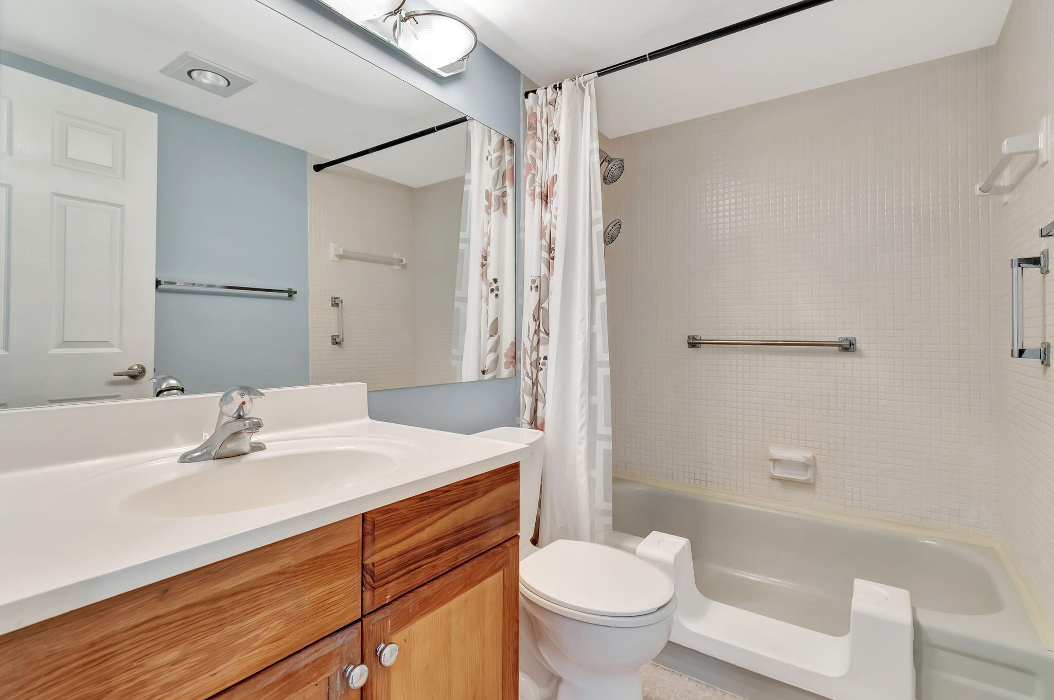 2006 Exeter Boca Raton, FL 33434 - Photo 16 of 83 25-web-or-mls-DSC_9344