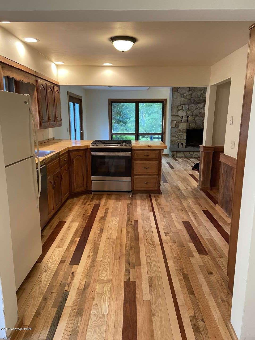 129 Lake Road Tobyhanna, PA 18466 - Photo 7 of 25 Sombers.7