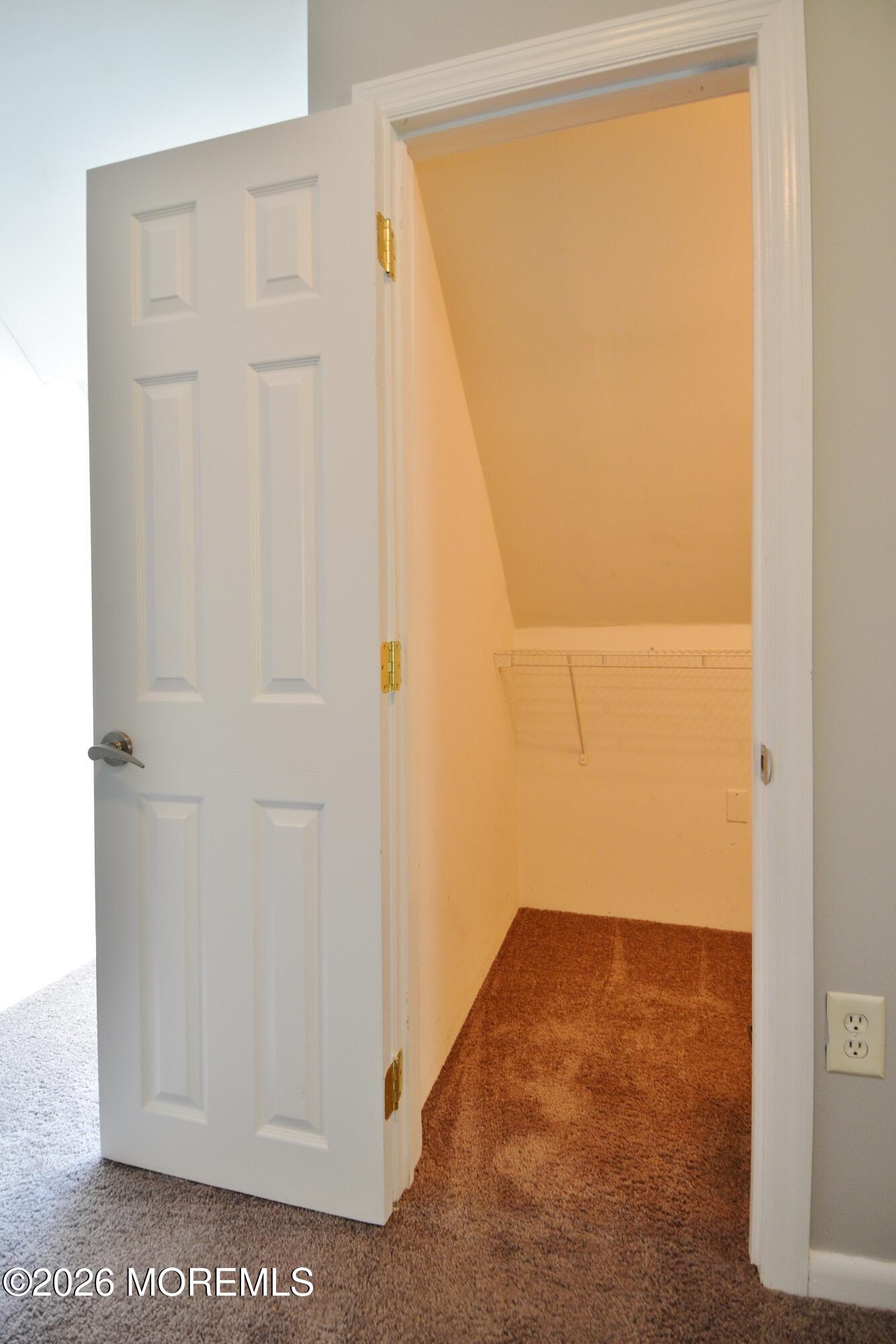 8 Colonial Court Jackson, NJ 08527 - Photo 41 of 47 34