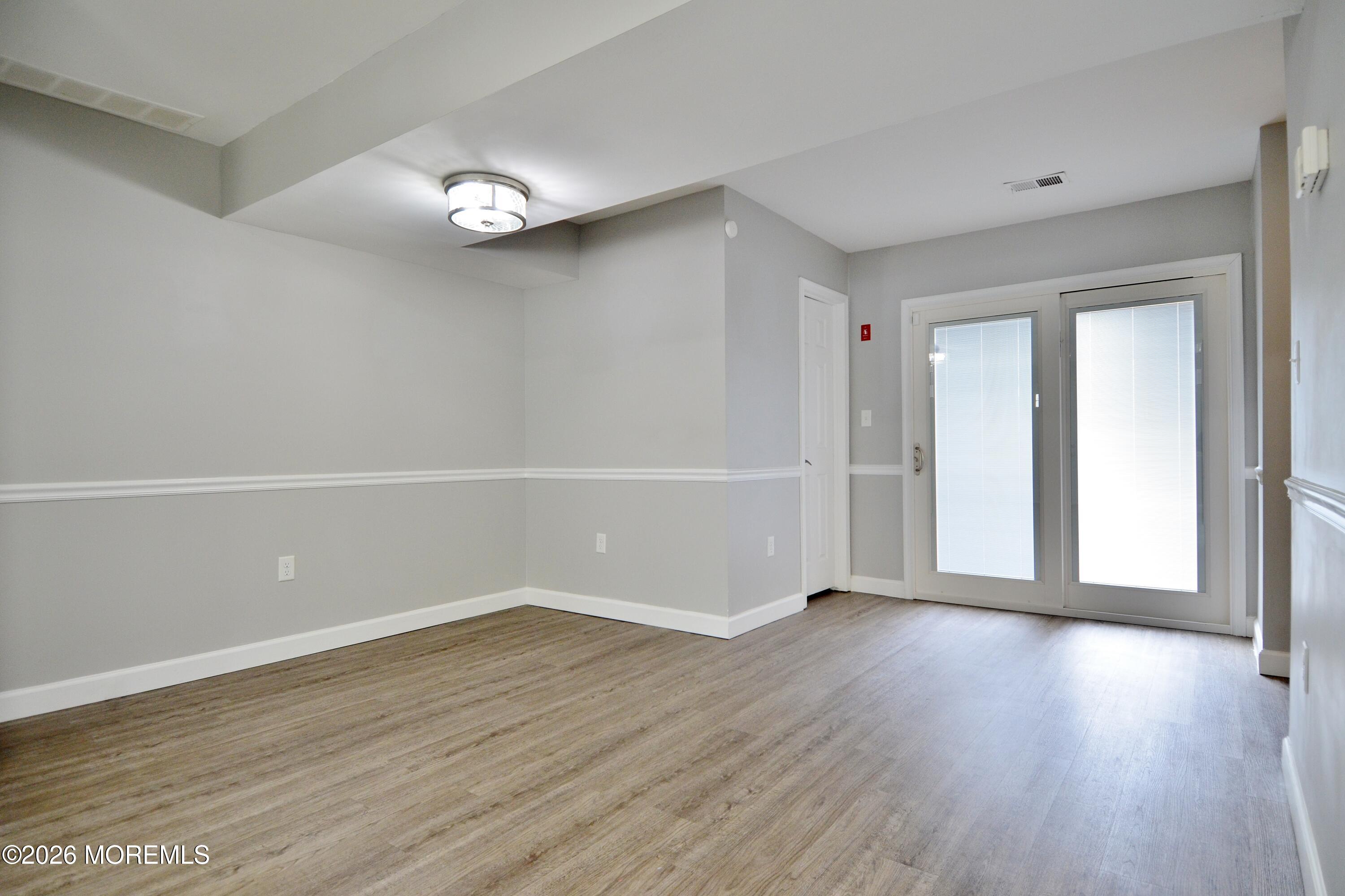 8 Colonial Court Jackson, NJ 08527 - Photo 9 of 47 8