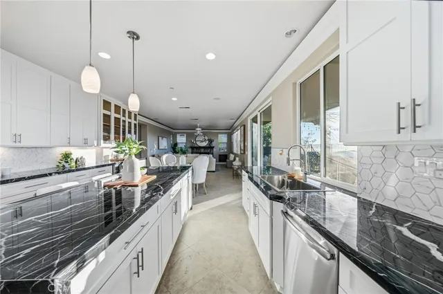 $2,199,000 | 914 Tucana Drive, San Marcos, CA 92078