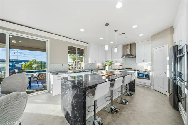 $2,199,000 | 914 Tucana Drive, San Marcos, CA 92078