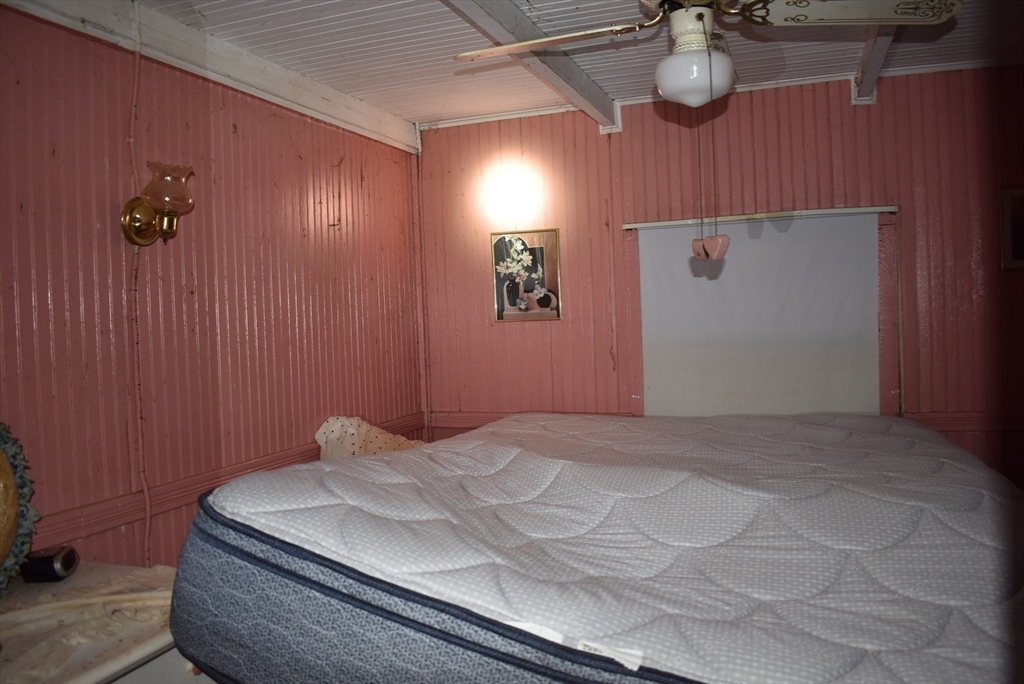 204 Stone Road East Brookfield, MA 01515 - Photo 20 of 42 Gallery Image 20