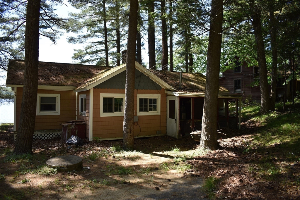 204 Stone Road East Brookfield, MA 01515 - Photo 2 of 42 Gallery Image 2