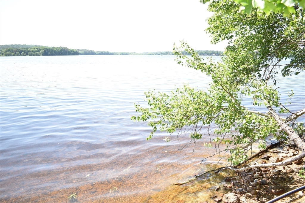 204 Stone Road East Brookfield, MA 01515 - Photo 35 of 42 Gallery Image 35