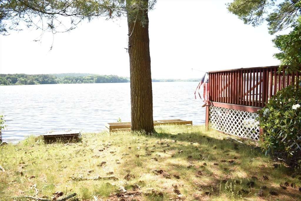 204 Stone Road East Brookfield, MA 01515 - Photo 36 of 42 Gallery Image 36
