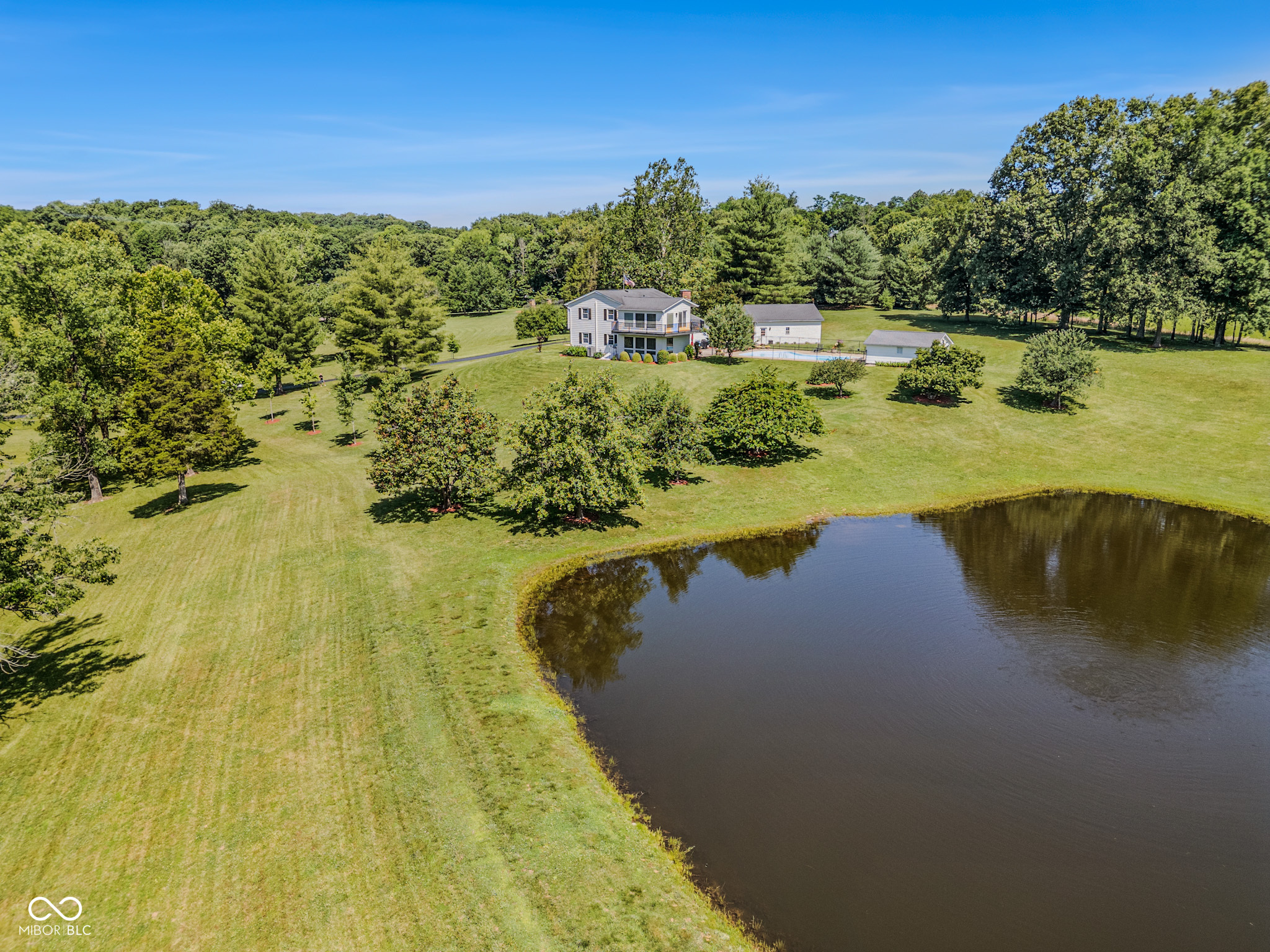 7221 South Sprague Road Columbus, IN 47201 - Photo 6 of 51