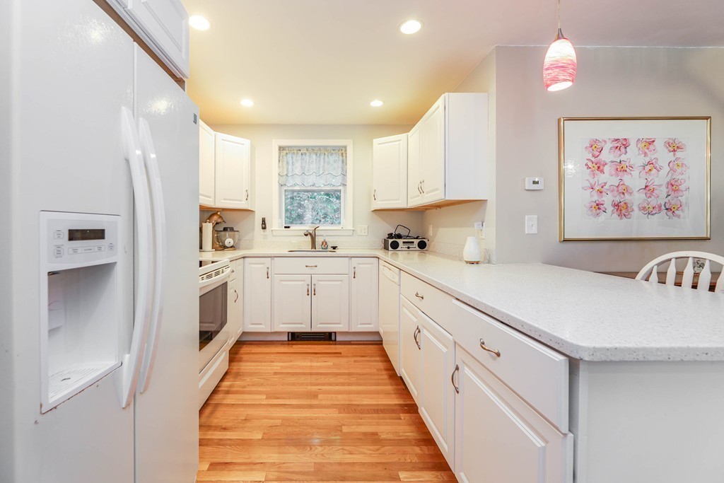 303 Pleasant Street Canton, MA 02021 - Photo 27 of 40 Gallery Image 27
