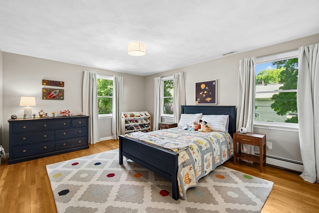 30 Shetland Road Marblehead, MA 01945 - Photo 24 of 40