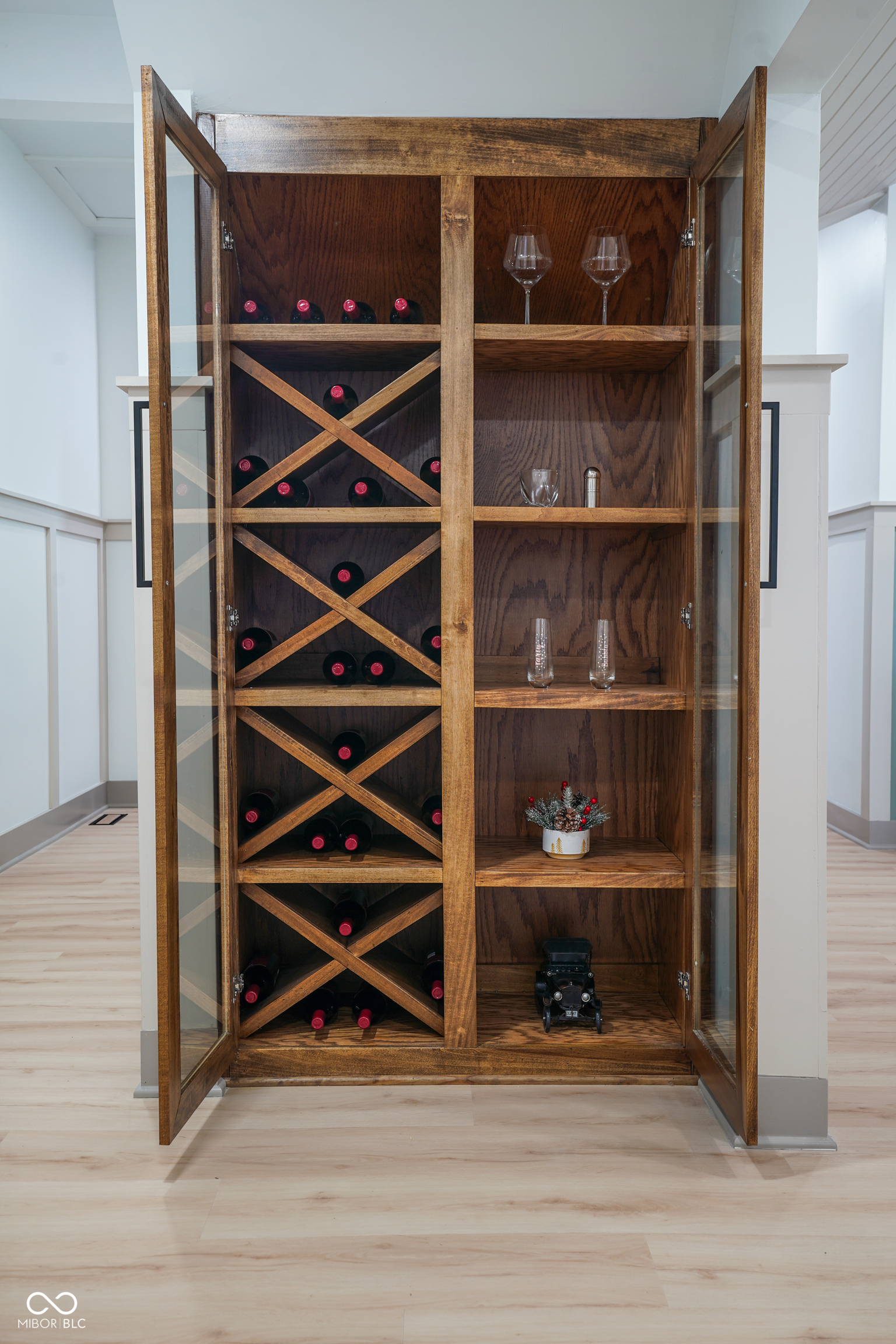 1537 Greer Dell Road Indianapolis, IN 46260 - Photo 14 of 62