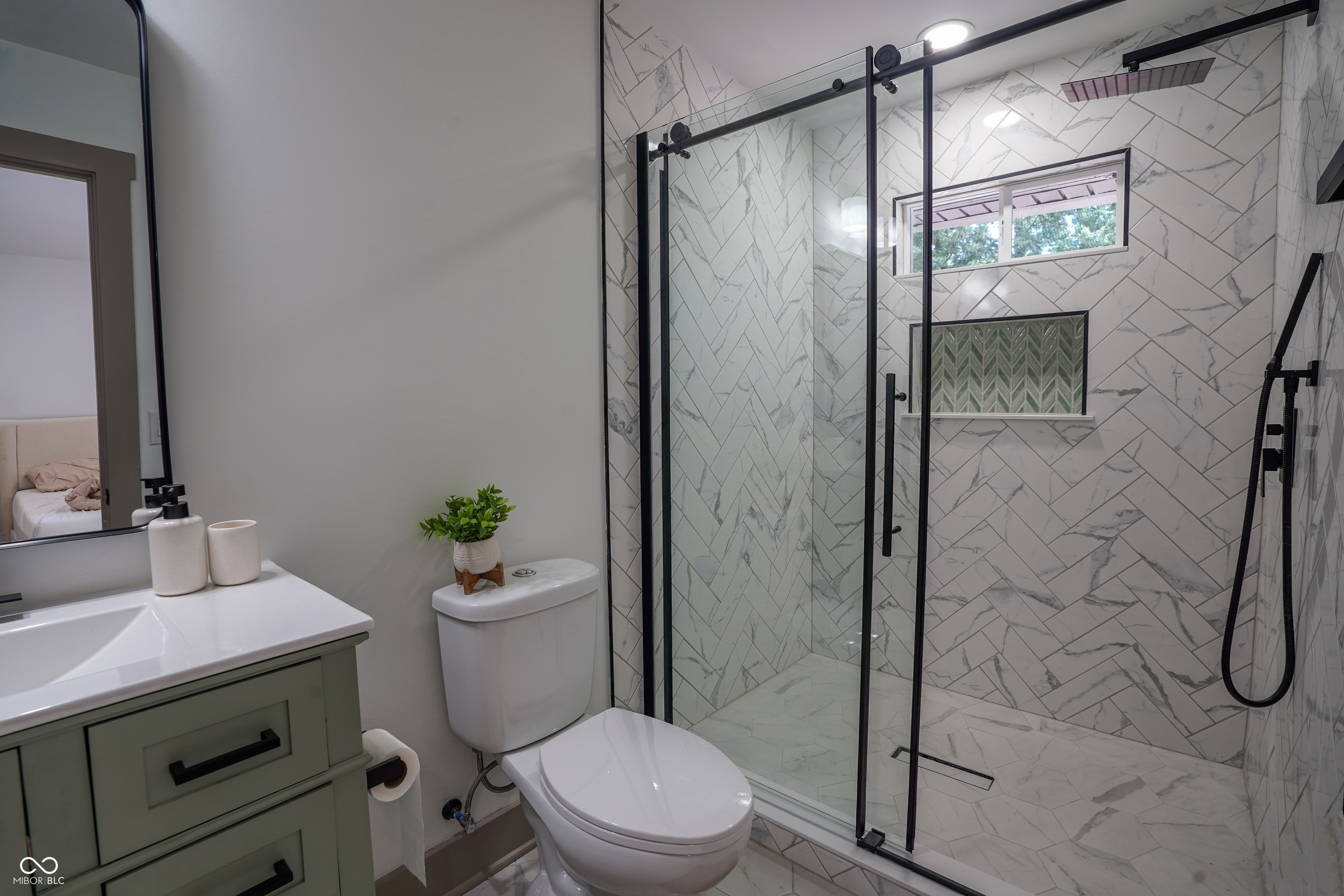 1537 Greer Dell Road Indianapolis, IN 46260 - Photo 27 of 62