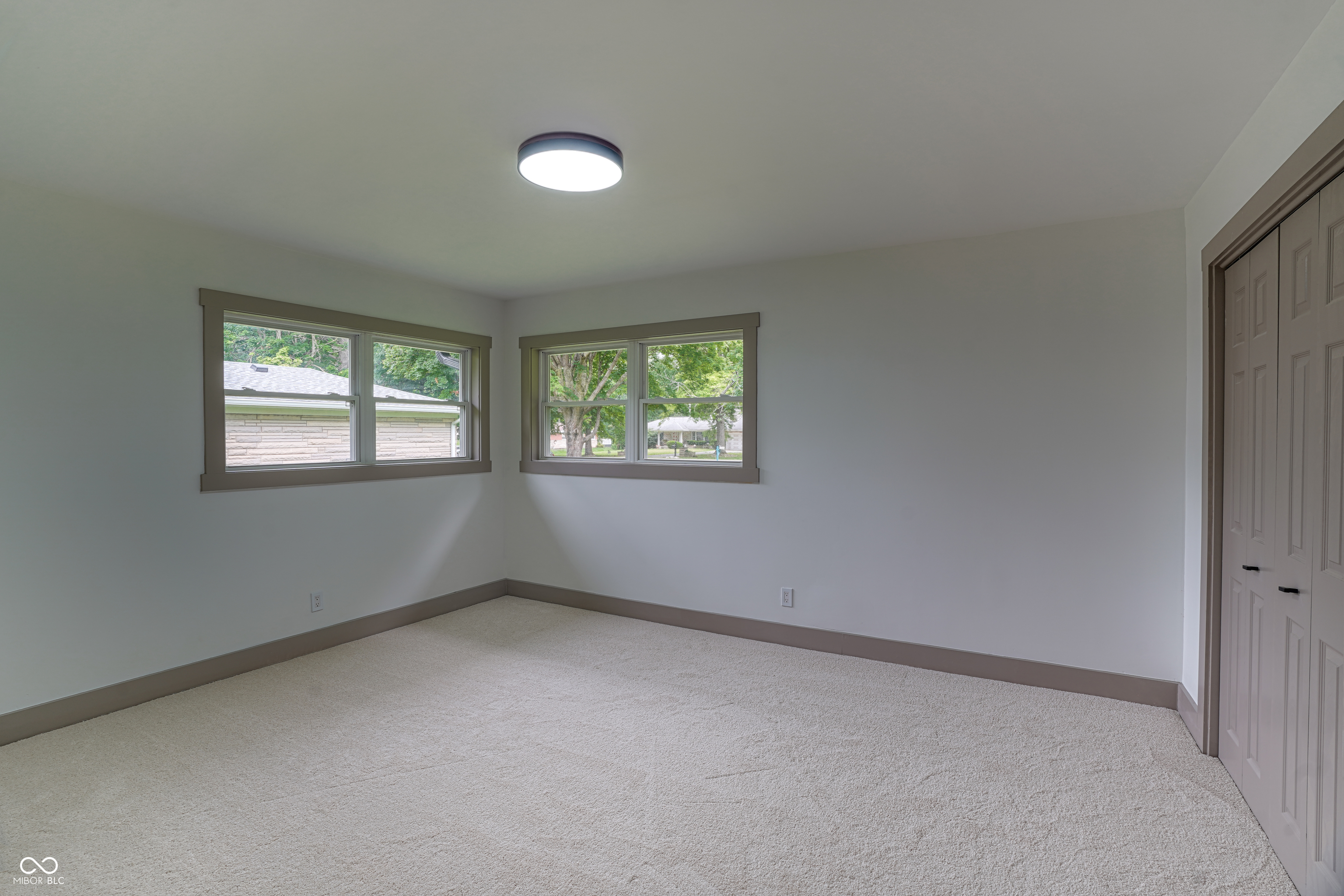 1537 Greer Dell Road Indianapolis, IN 46260 - Photo 30 of 62