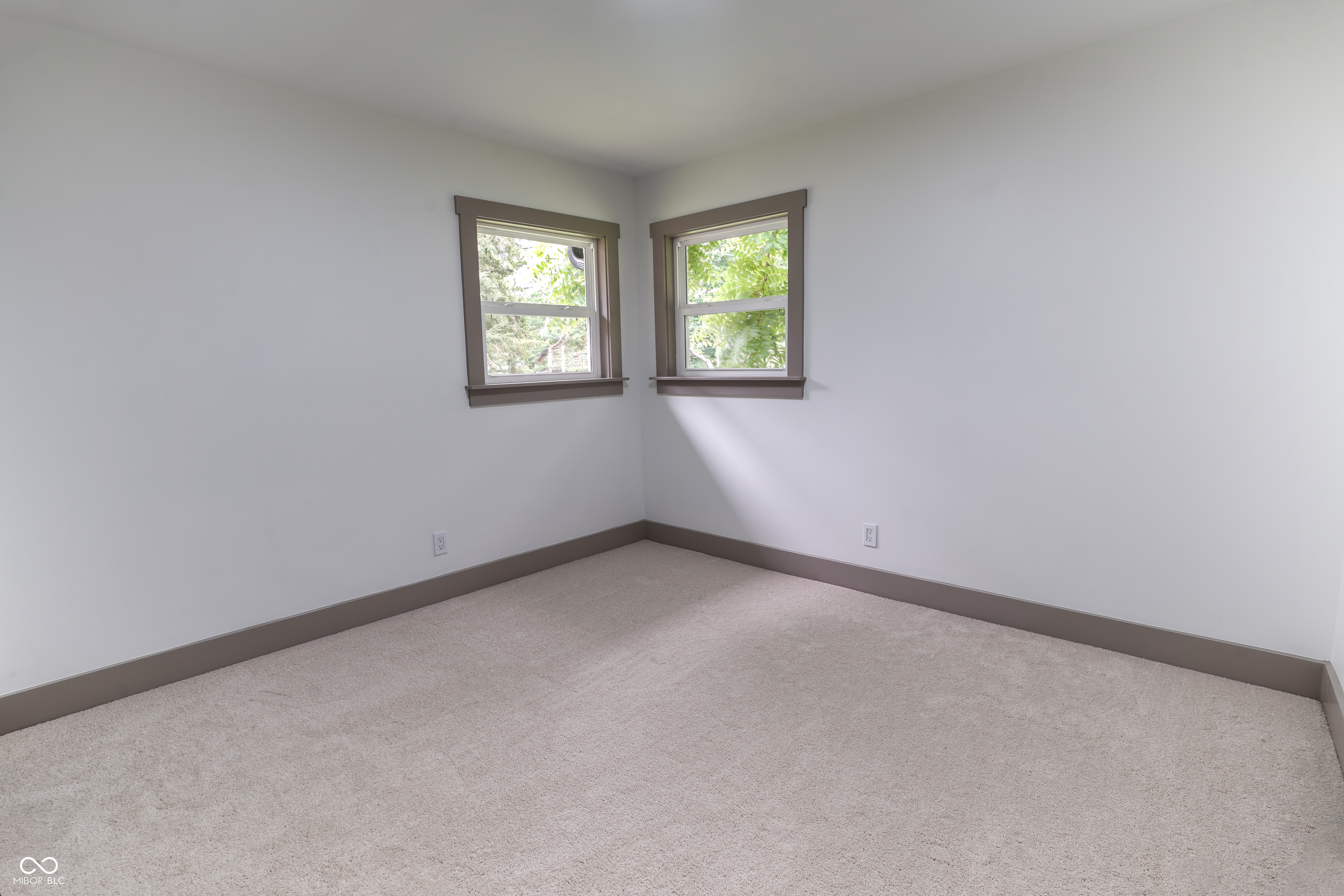 1537 Greer Dell Road Indianapolis, IN 46260 - Photo 35 of 62