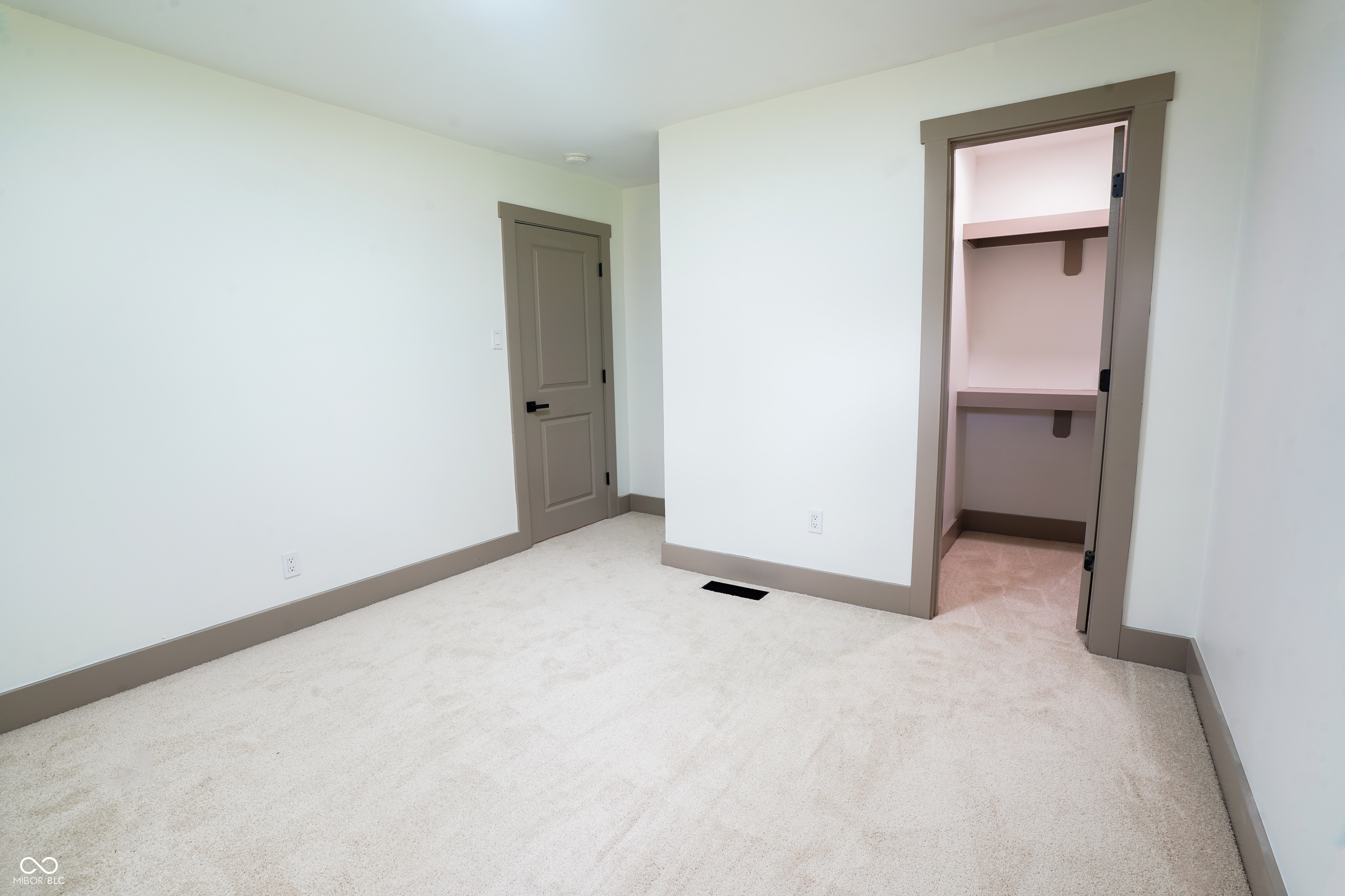 1537 Greer Dell Road Indianapolis, IN 46260 - Photo 38 of 62