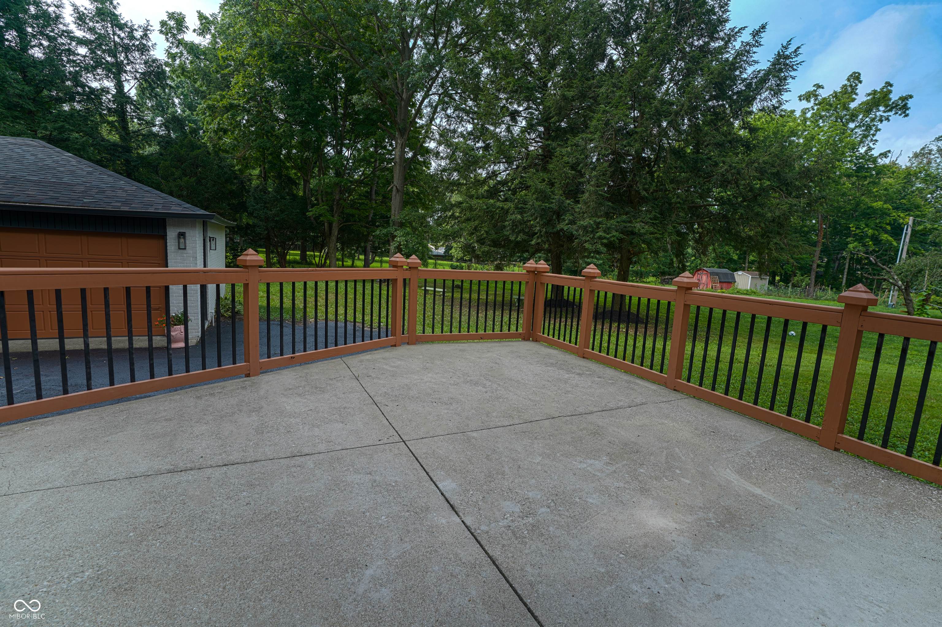 1537 Greer Dell Road Indianapolis, IN 46260 - Photo 54 of 62