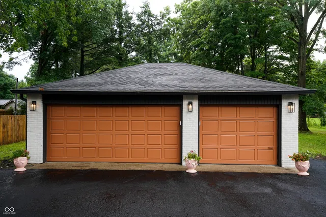 $619,999 | 1537 Greer Dell Road, Indianapolis, IN 46260