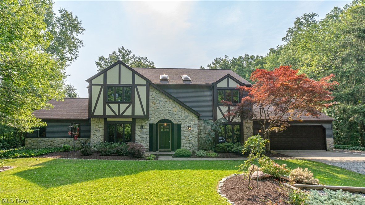2837 Center Road Avon, OH 44011 - Photo 1 of 35