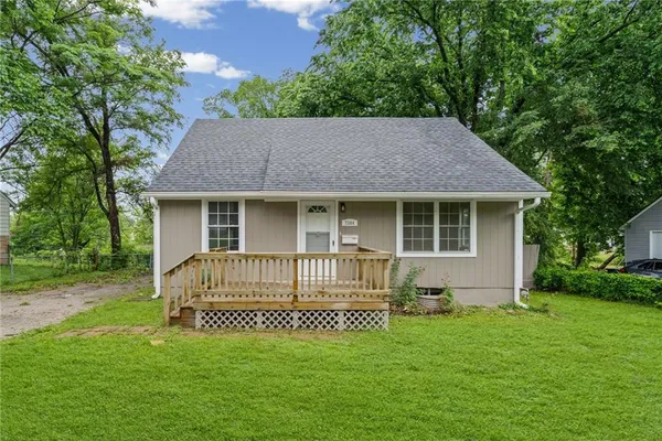 $234,500 | 7504 East 49 Street, Kansas City, MO 64129