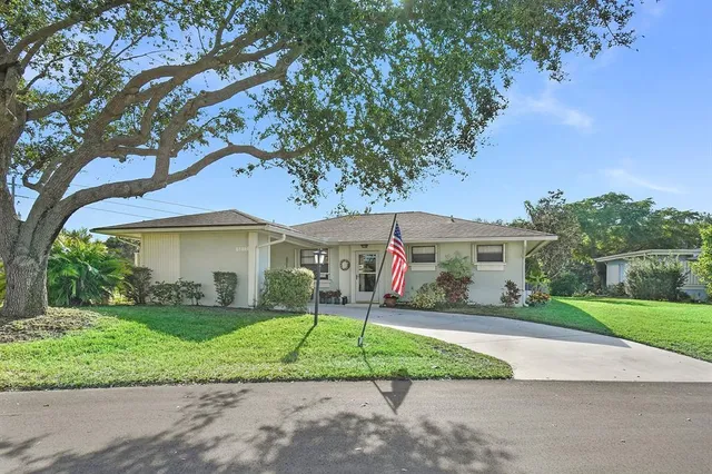 $350,000 | 5277 Southeast Sea Island Way, Stuart, FL 34997