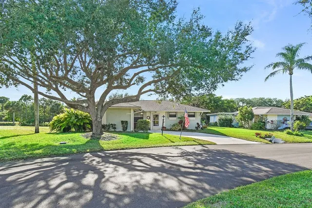 $350,000 | 5277 Southeast Sea Island Way, Stuart, FL 34997